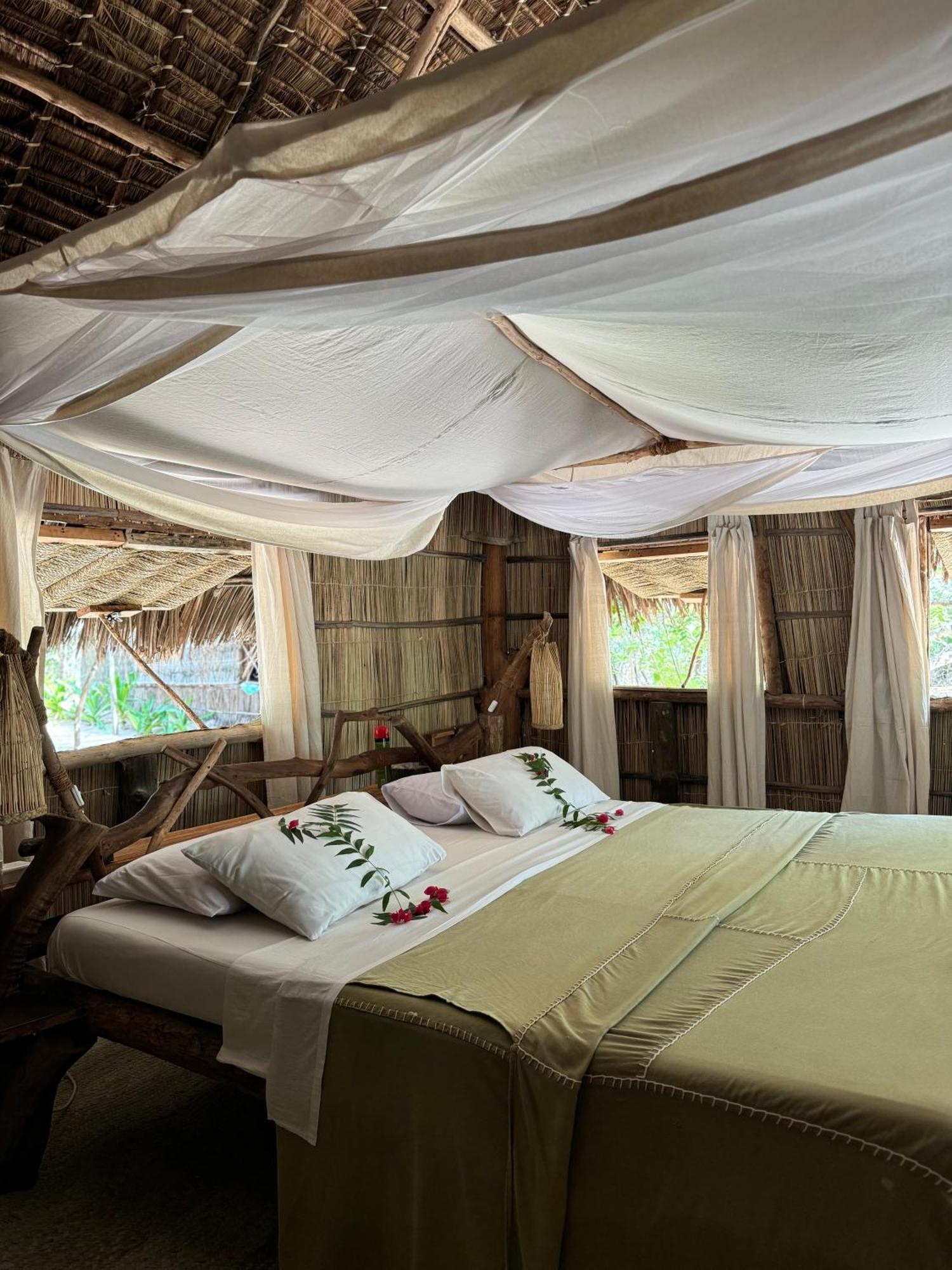 Che Shale Hotel Mambrui Luaran gambar